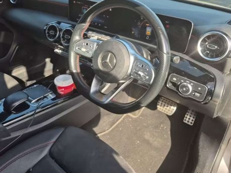 Mercedes-Benz A Class 2.0 A200d AMG Line (Executive) Hatchback 5dr Diesel 8G-DCT Euro 6 (s/s) (15 25
