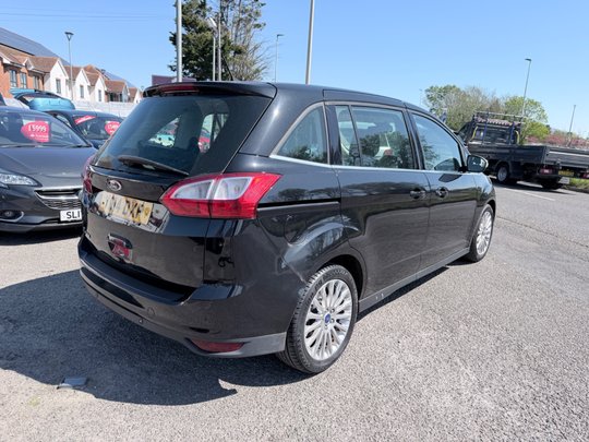 Ford Grand C-Max 1.6 TITANIUM TDCI 7 SEATER 