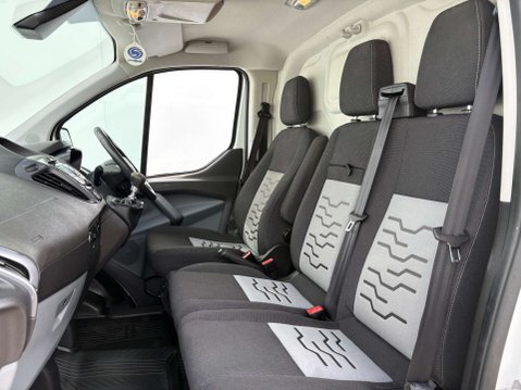 Ford Transit Custom 2.2 Transit Custom 290 Ltd E-Tech 57