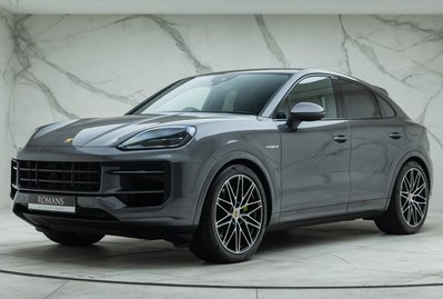 Porsche Cayenne E-HYBRID coupe