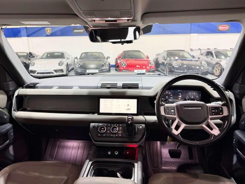 Land Rover Defender 2.0 SD4 S SUV 5dr Diesel Auto 4WD Euro 6 (s/s) (240 ps) 2