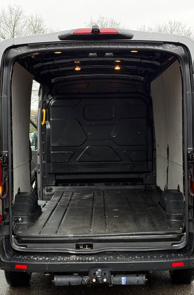 Ford Transit 350 LIMITED ECOBLUE - RARE SPEC VAN - L3H2 - CRUISE -CAMERA - LWB MID ROOF 