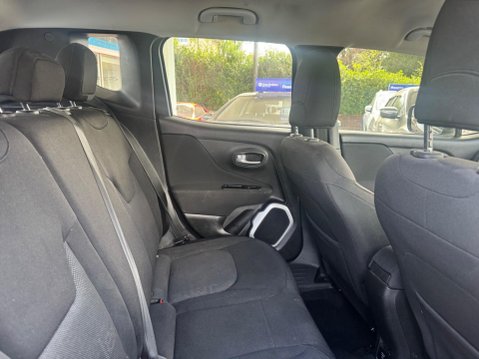Jeep Renegade 1.4T MultiAirII Longitude DDCT Euro 6 (s/s) 5dr 27