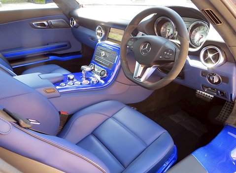 Mercedes-Benz SLS AMG 7