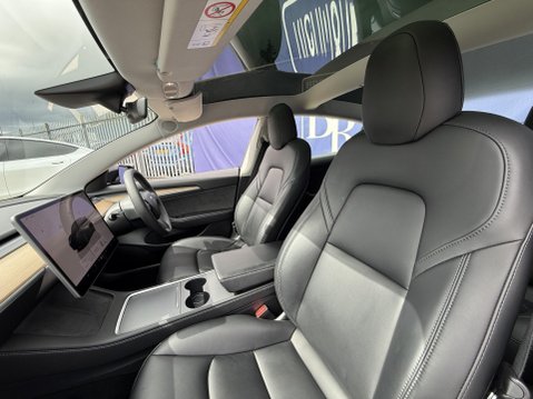 Tesla Model 3 Saloon 4dr Electric Auto RWD (241 bhp) 28