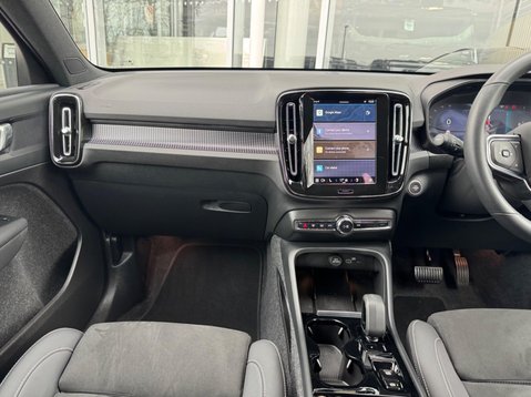 Volvo XC40 B4 PLUS 33