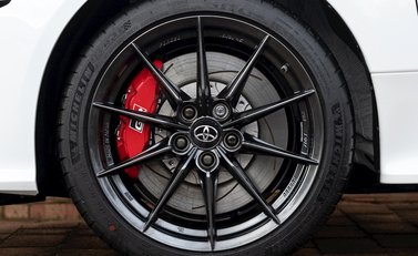 Toyota GR Yaris Circuit Pack 10