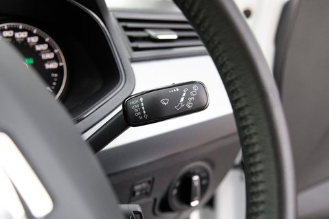 SEAT Arona TSI SE TECHNOLOGY DSG 17