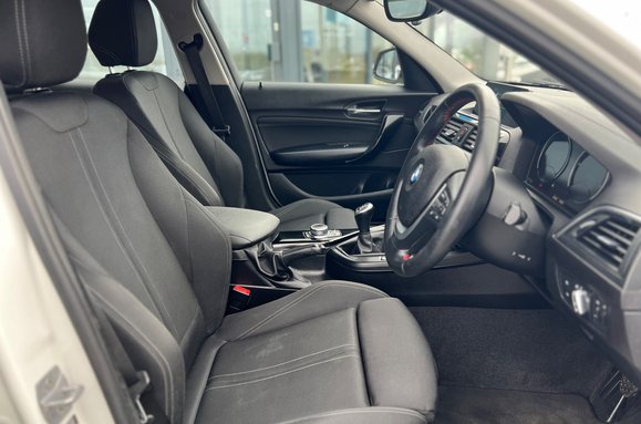 BMW 1 Series 116D SPORT 13