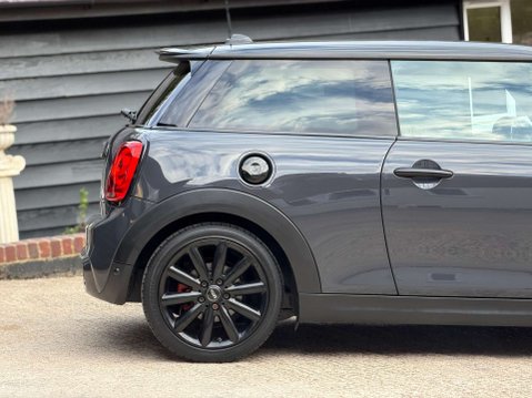Mini Hatch 2.0 Cooper SD Hatchback 3dr Diesel Manual Euro 6 (s/s) (170 ps) 25