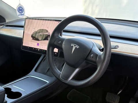 Tesla Model Y ModeL Y Long Range AWD 4WD 5dr 41