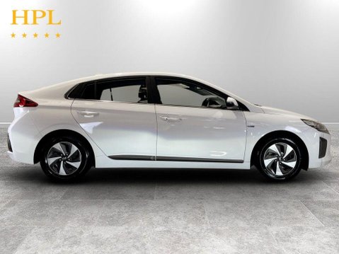 Hyundai IONIQ 1.6 h-GDi GPF Premium Hatchback 5dr Petrol Hybrid DCT Euro 6 (s/s) (141 ps) 8