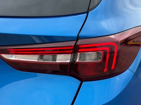 Vauxhall Grandland X 1.5 Grandland X Tech Line Nav TD S/S 5dr - NATIONAL DELIVERY* 45