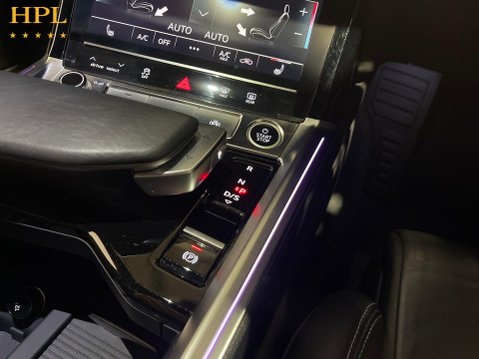 Audi E-Tron 55 Black Edition Sportback 5dr Electric Auto quattro 95kWh (11kW Charger) ( 17