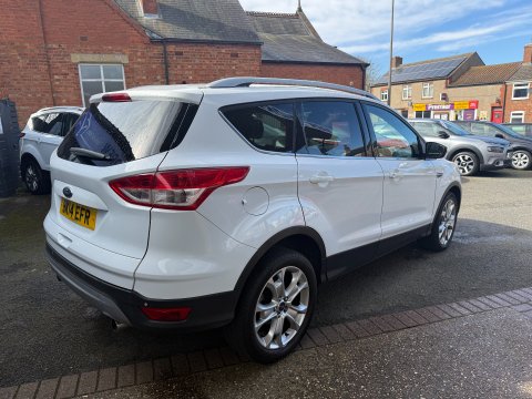 Ford Kuga ZETEC TDCI 5