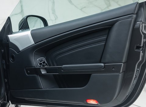 Aston Martin DBS V12 25