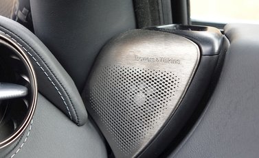 McLaren 720S Luxury 14