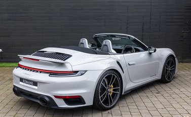 Porsche 911 Turbo S Cabriolet (992) 4