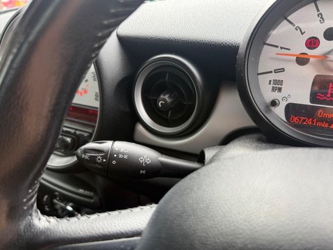 Mini Convertible 1.6 Cooper Euro 5 (s/s) 2dr 24