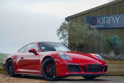 Porsche 911 CARRERA GTS PDK 1
