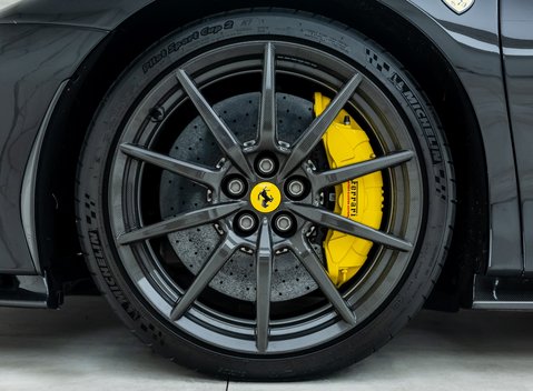 Ferrari SF90 Stradale 25