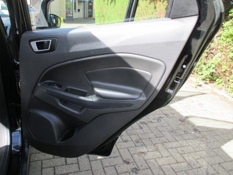 Ford Ecosport 1.0T EcoBoost Titanium 2WD Euro 5 (s/s) 5dr 43