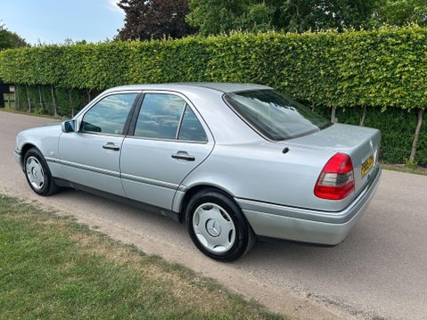 Mercedes-Benz C Class 1.8 C180 Elegance 4dr 13