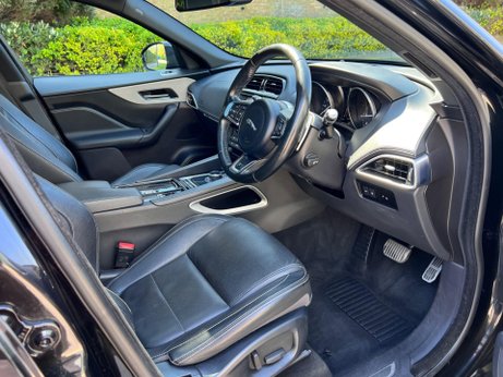 Jaguar F-Pace 2.0 D180 R-Sport Auto AWD Euro 6 (s/s) 5dr 11