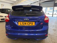 Ford Focus 2.0T EcoBoost ST-2 Euro 5 (s/s) 5dr 6