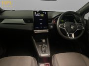 Renault Captur 1.6 E-TECH techno SUV 5dr Petrol Hybrid Auto Euro 6 (s/s) (145 ps) Air Con 36