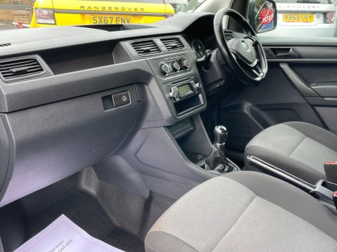 Volkswagen Caddy 1.6 TDI C20 CR Edition SWB Euro 5 5dr 21