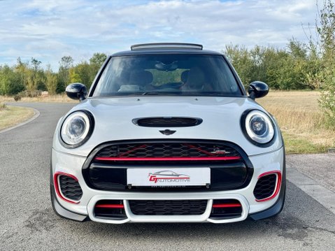 Mini Hatch 2.0 John Cooper Works Euro 6 (s/s) 3dr 17