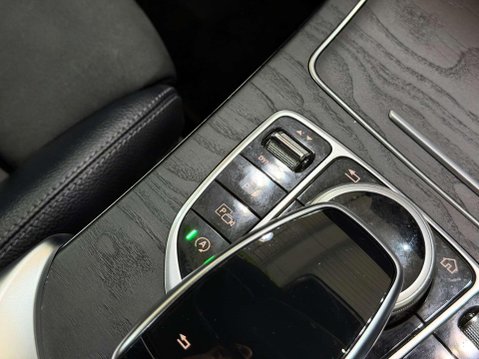 Mercedes-Benz C Class 1.5 C200 MHEV AMG Line (Premium) Coupe 2dr Petrol G-Tronic+ Euro 6 (s/s) (1 44