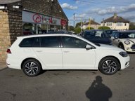 Volkswagen Golf MATCH TDI 8