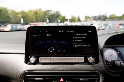 Hyundai KONA ULTIMATE 32
