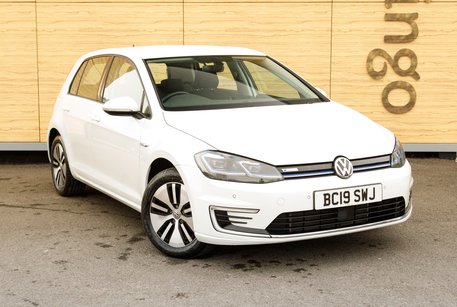 Volkswagen Golf E-GOLF