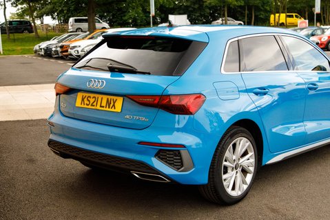 Audi A3 SPORTBACK TFSI E S LINE 8