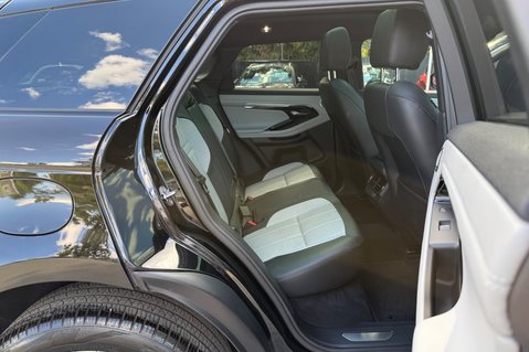 Land Rover Range Rover Evoque R-DYNAMIC HSE MHEV - 240 BHP - FULL SERVICE HISTORY - ADAPTIVE CRUISE 32