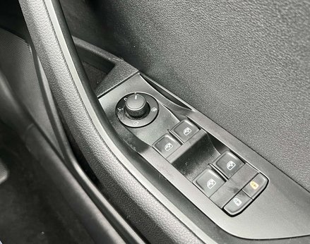 Skoda Superb 2.0 Superb SE Technology TDI 5dr 77