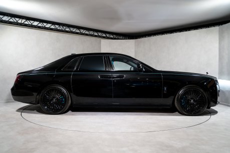 Rolls-Royce Ghost V12 BLACK BADGE. FULL PPF. HUD. STARLIGHT HEADLINER. H, C & M SEATS 7