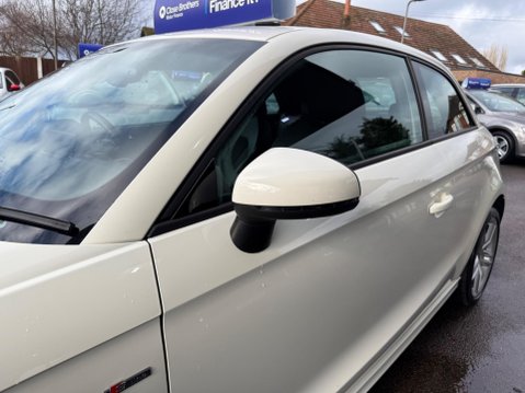 Audi A1 1.6 TDI S line Euro 5 (s/s) 3dr 28