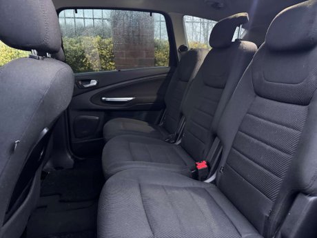 Ford S-Max 2.0 S-Max Titanium TDCi 138 5dr 31