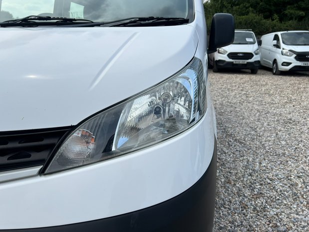 Nissan NV200 Crew Cab SWB L1H1 Low Roof Acenta Air Con EURO 6 NO VAT 19