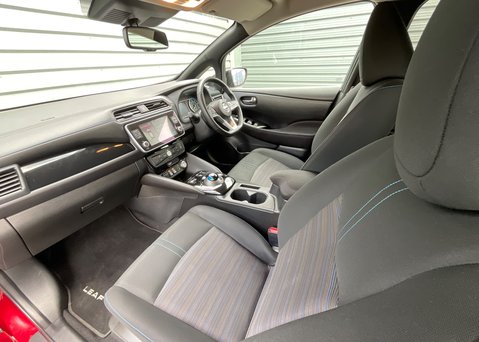 Nissan LEAF N-CONNECTA 12
