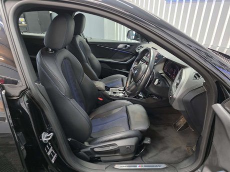 BMW 2 Series 2.0 220d M Sport Saloon 4dr Diesel Auto Euro 6 (s/s) (190 ps) 19