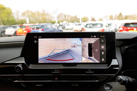 Citroen C5 X PURETECH SHINE PLUS S/S EAT8 34