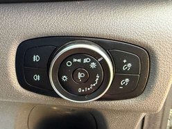 Ford Transit Custom 2.0 Transit Custom 300 Limited 37