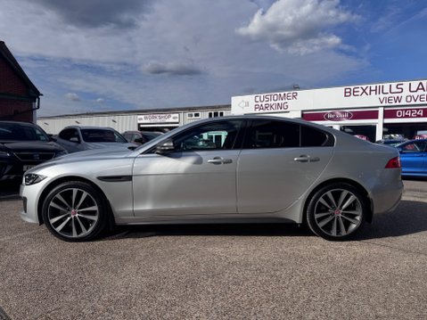 Jaguar XE SPORT 5