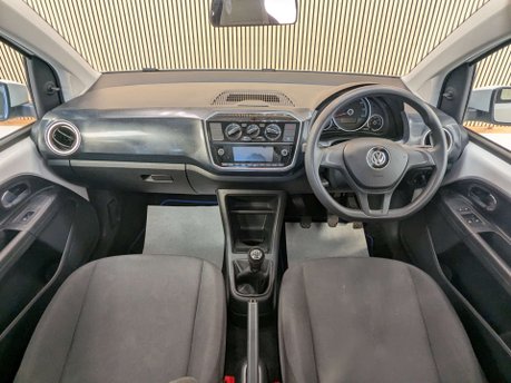 Volkswagen Up 1.0 Move up! 5dr 2