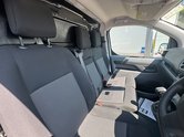 Peugeot Expert MWB L2H1 Low Roof Professional Premium 2700 Air Con EURO 6 14